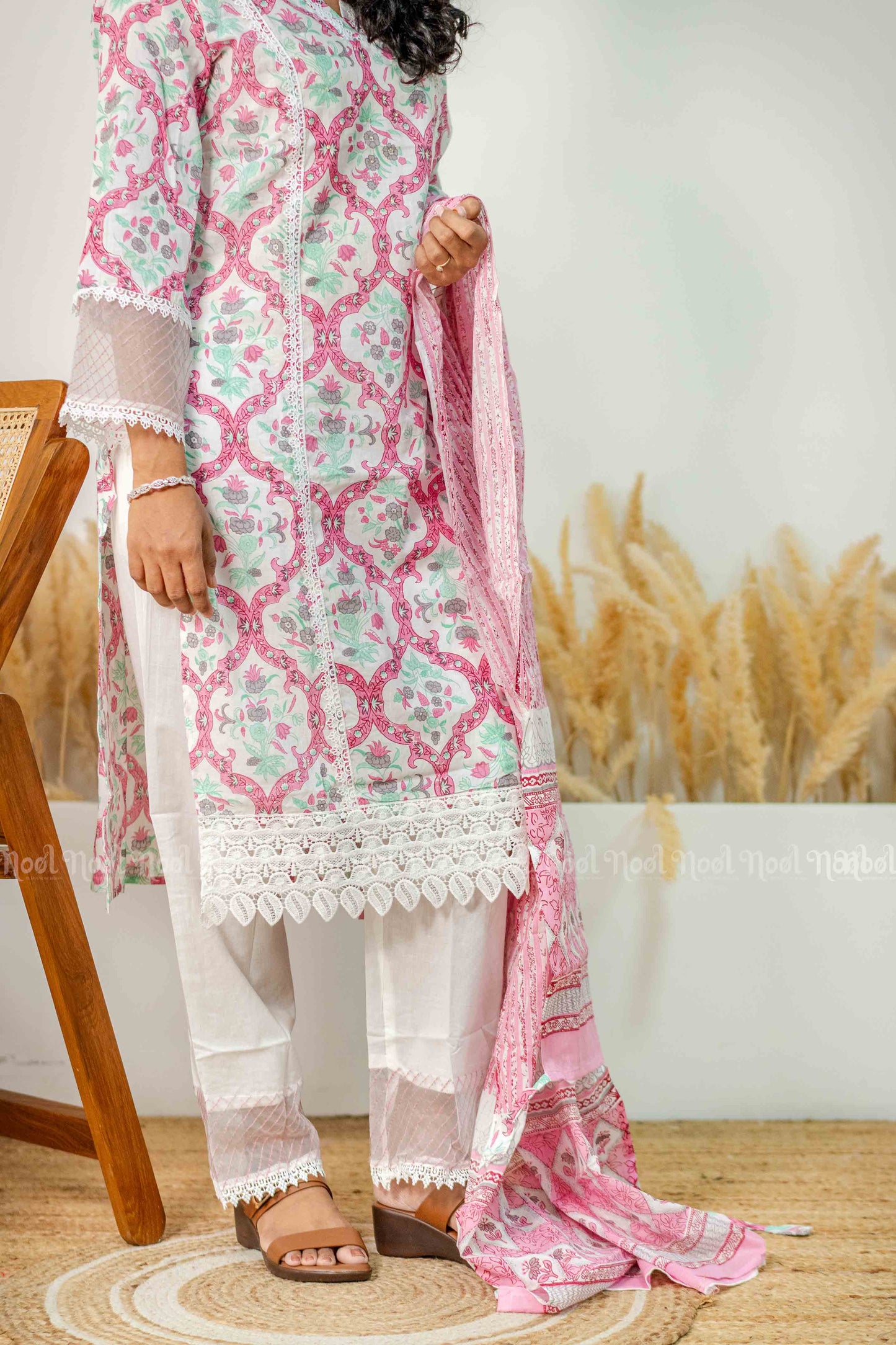 LAURA - Contemporary Kurti Pant Set with Dupatta (3 Pc)