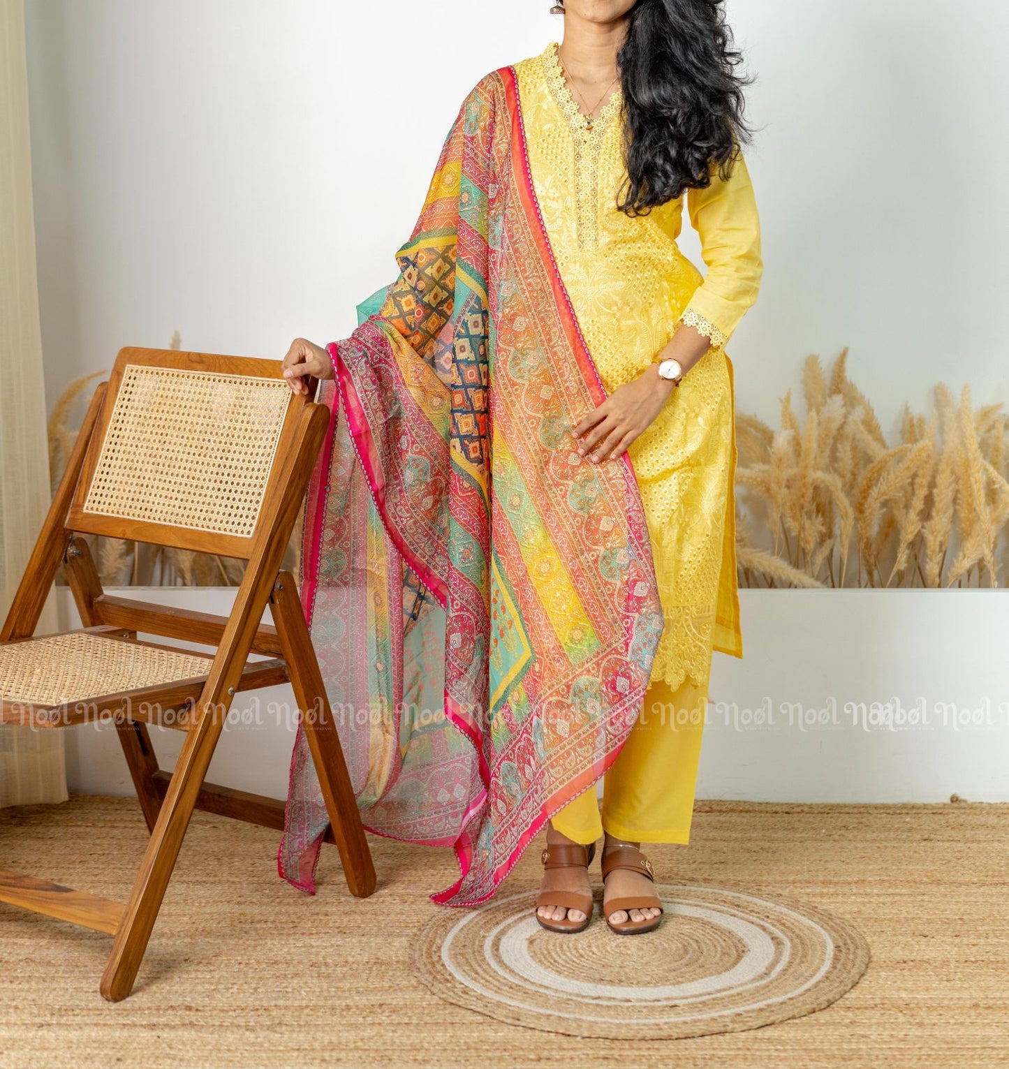 AYISHA - Embroidered Kurti Pant Set (3 Pc)