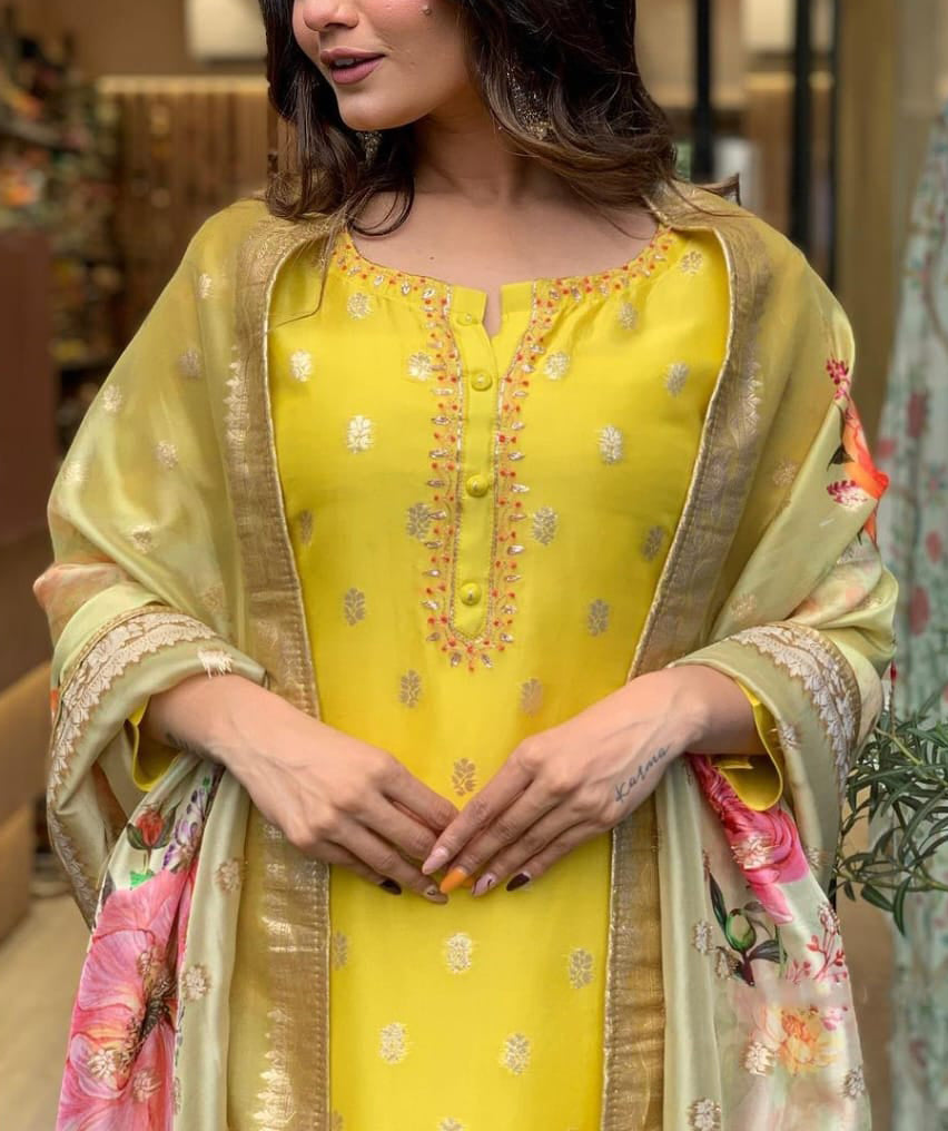 Manjari - Chic Festive Wear with Organza Silk Dupatta